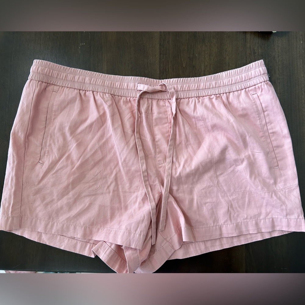 Loft cotton shorts with pockets, draw string waist